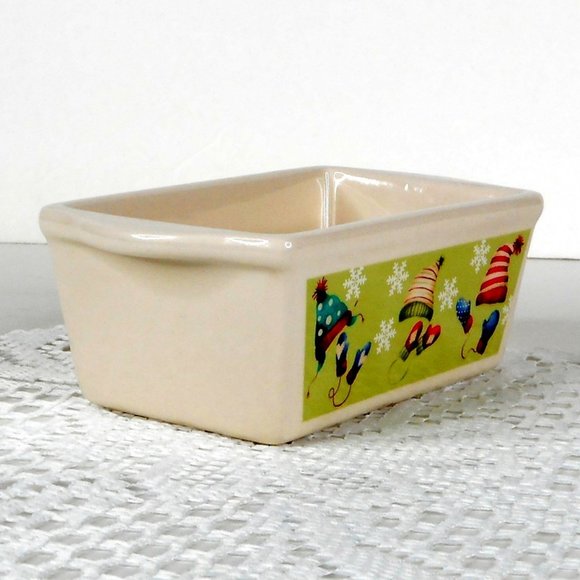 Nantucket Loaf Pan Beige Ceramic Stoneware Mini 5 x 3 In. Hats Mittens Christmas - Picture 3 of 8